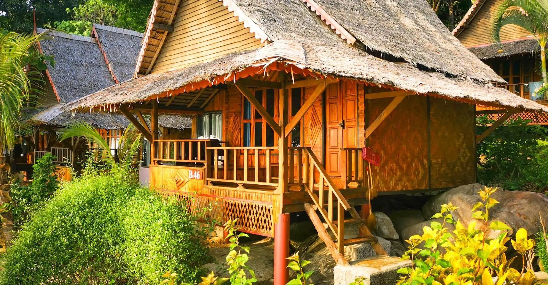 Phi Phi Relax Beach Resort Tailandia