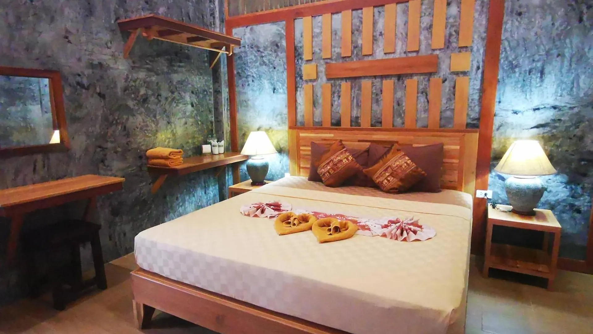 Phi Phi Relax Beach Resort Thailand