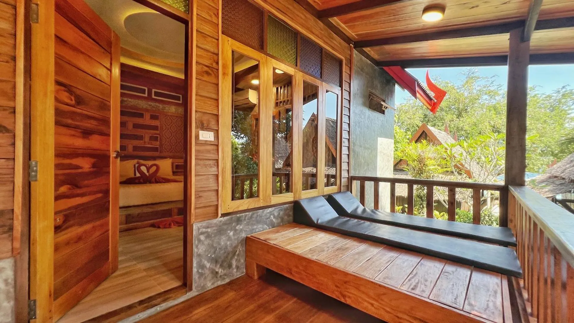 Phi Phi Relax Beach Resort