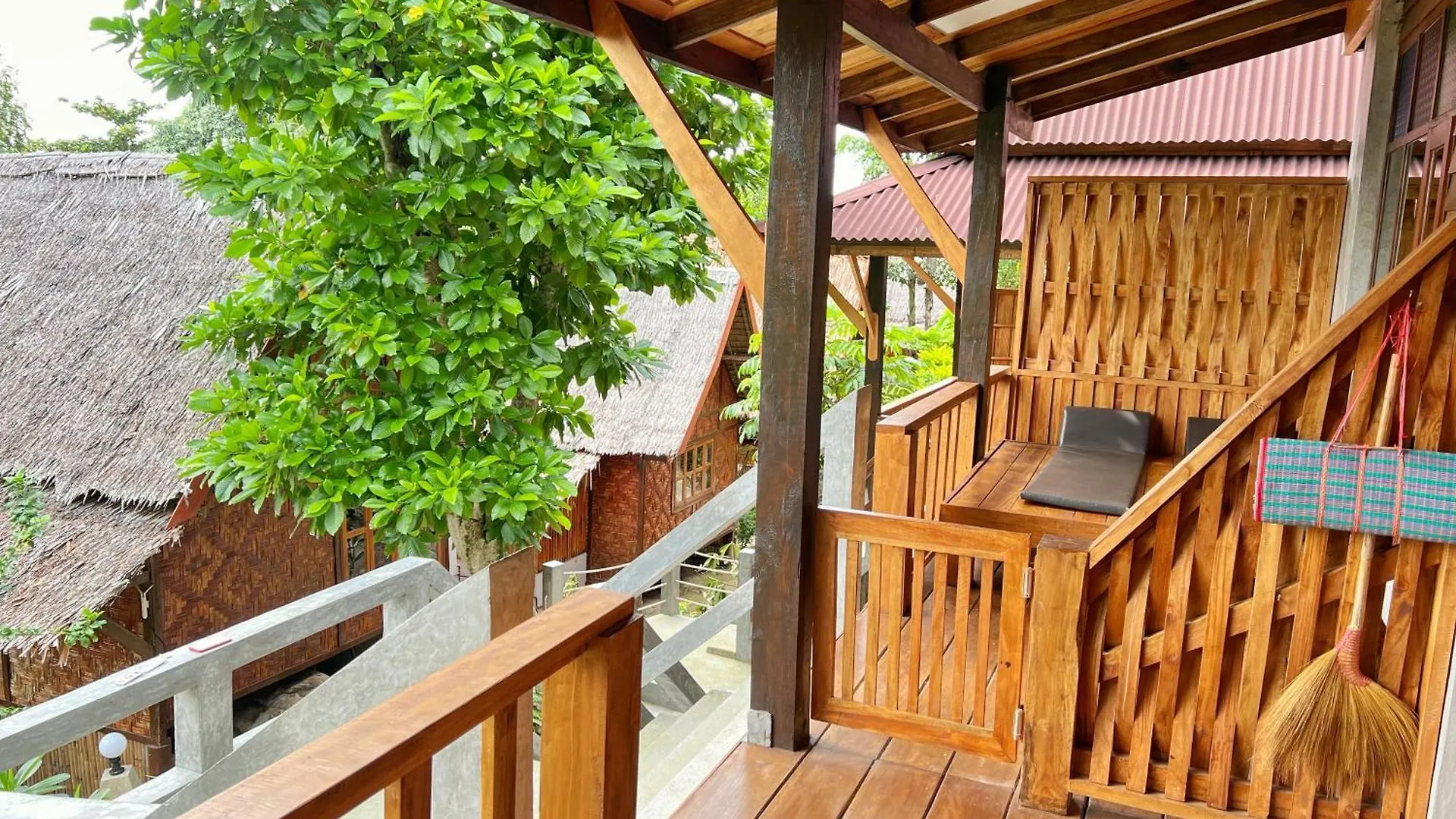 Phi Phi Relax Beach Resort Ko Phi Phi