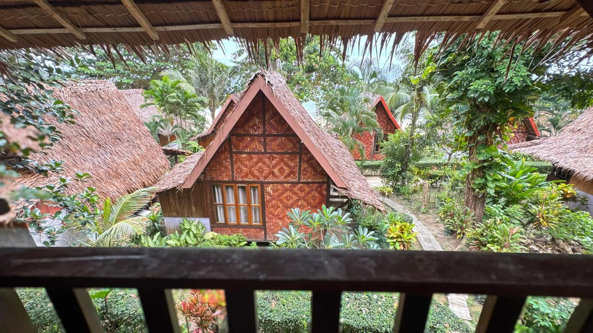 Phi Phi Relax Beach Resort