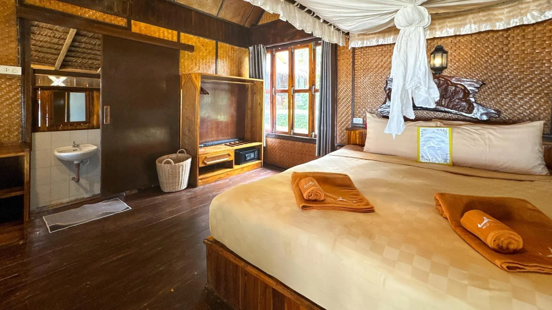 Phi Phi Relax Beach Resort Thailand